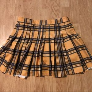 NWOT, Pleated Skirt, Abound, Yellow Plaid Skirt, Size Medium